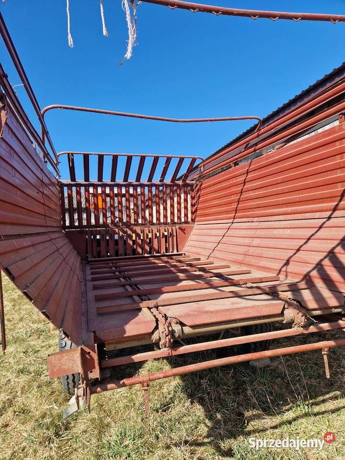 Przyczepa samozbierająca garażowana sprzedam