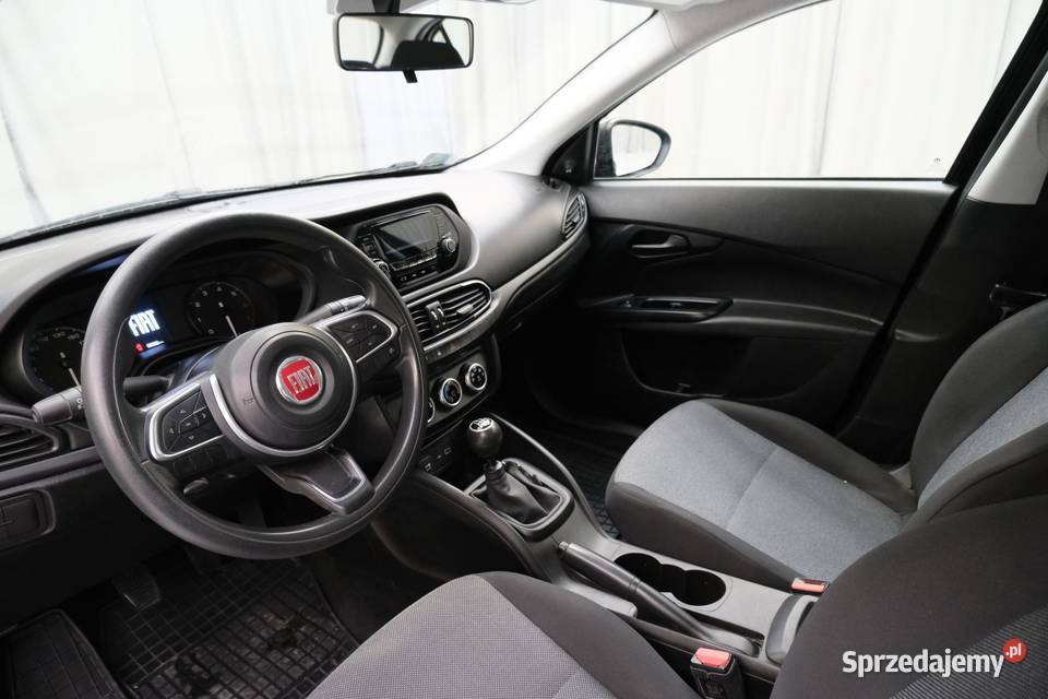FIAT TIPO 2021 136800 ccm 95 nieuszkodzony Warszawa