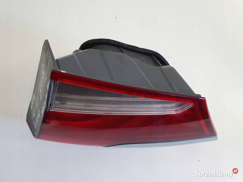 LAMPA PRAWA Hyundai i40 Kombi TYLNA prawy tył osobowe Rudka