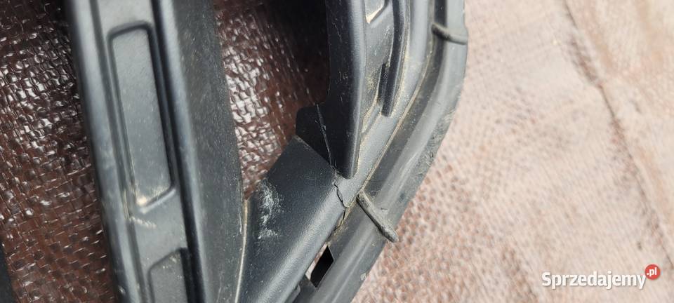 GRILL ATRAPA SKODA YETI śląskie