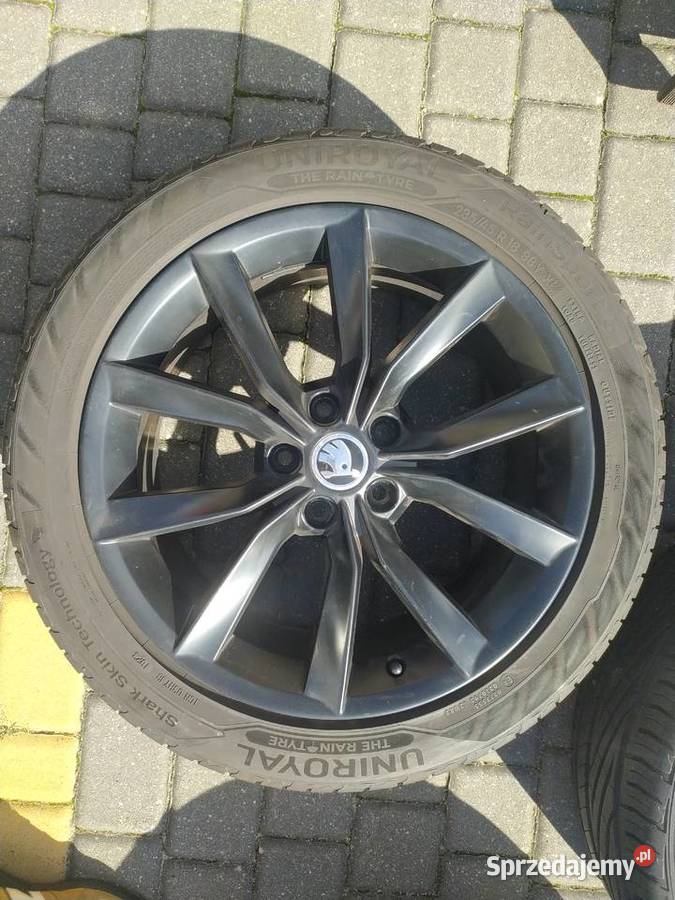 Oryginale felgi Skoda Modus 18 opony letnie Samochodowe