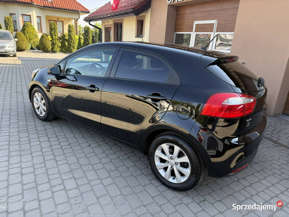 Kia Rio 12 85 Klimatronik III 2011 Hatchback Orzech