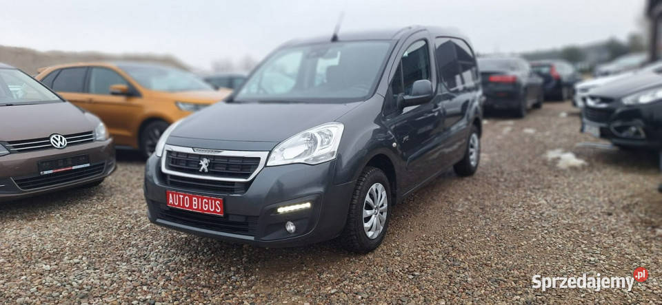 Peugeot Partner klima ledy duza navi camera szary pomorskie Lębork