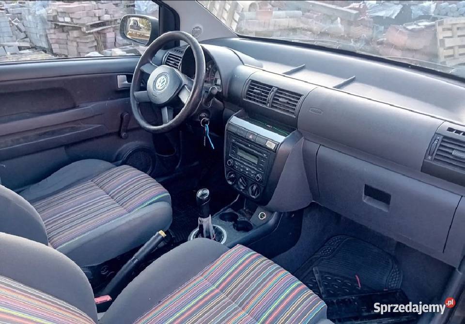 Kompletny silnik że Skrzynia VW Fox 12 140 dolnośląskie Wołów sprzedam