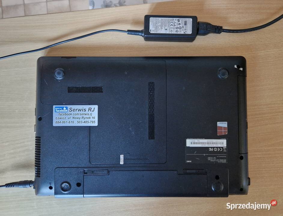Laptop Samsung NP3530EC