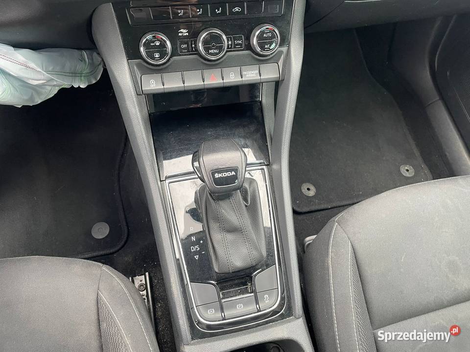SKODA Karoq 15 TSi 150 Ambition DSG7 GL840 automatyczna