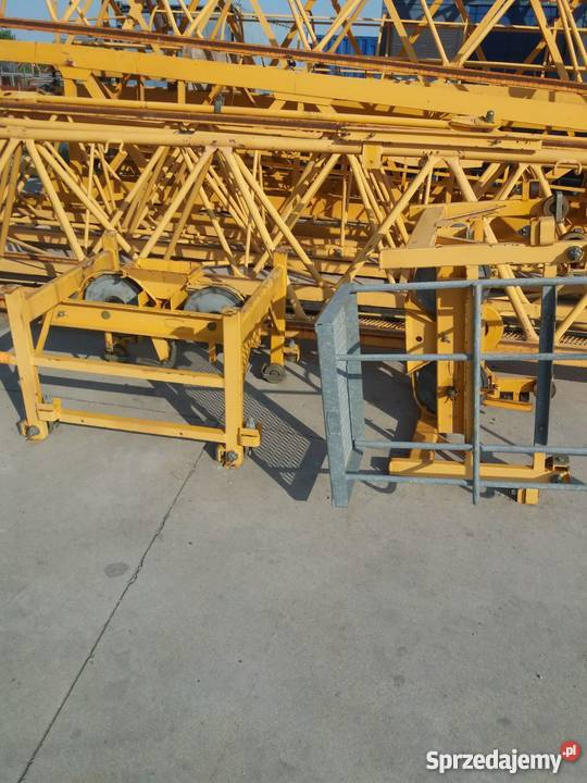 Żuraw wieżowy górno obrotowy Potain MC 85B pełny VAT