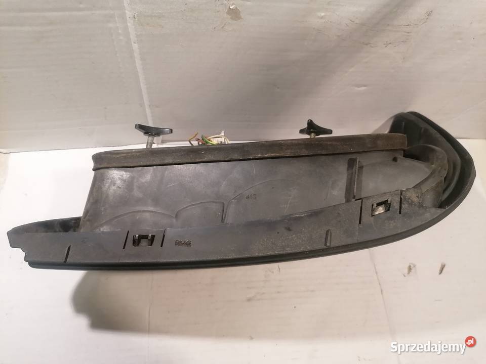 lampa tył lewa Peugeot 306 r9397 lewe Piotrków Trybunalski