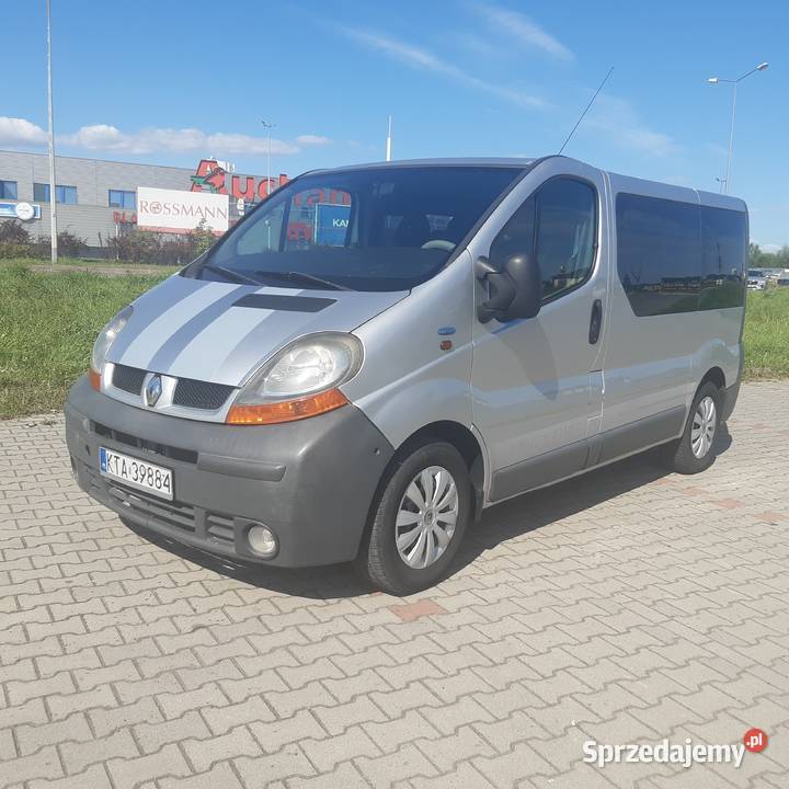 Renault Trafic 2003r 19 dci 9 osobowy Tarnów