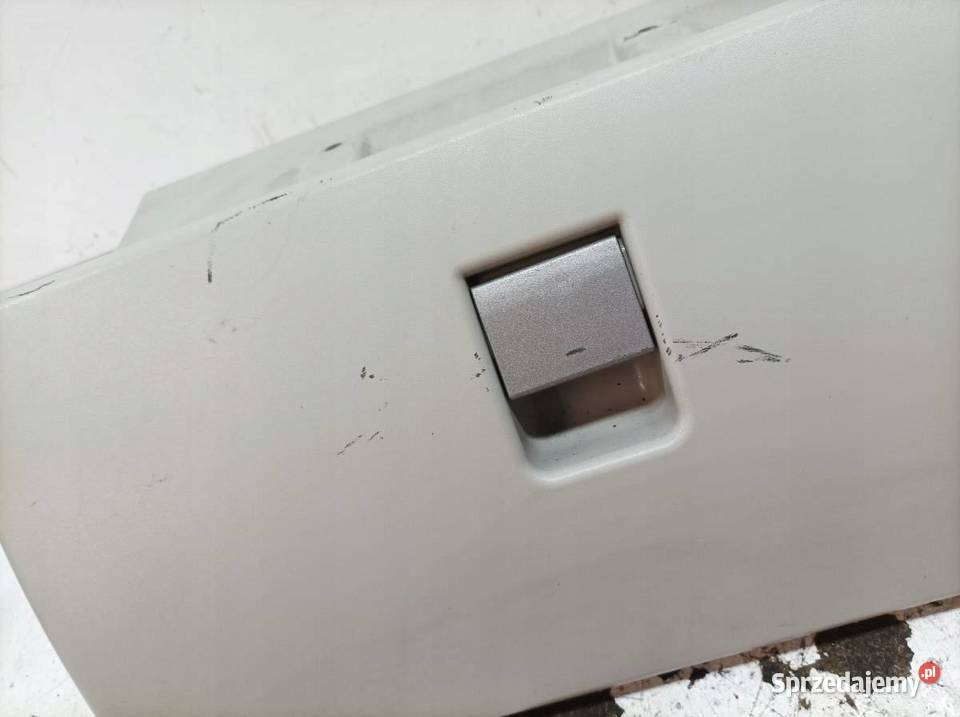 SCHOWEK KABINY 350000039 Iveco Stralis Rok produkcji 2007