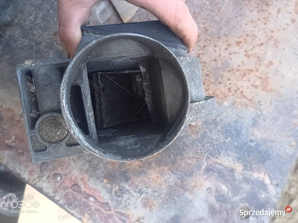 Przepływomierz audi 20 sprzedam