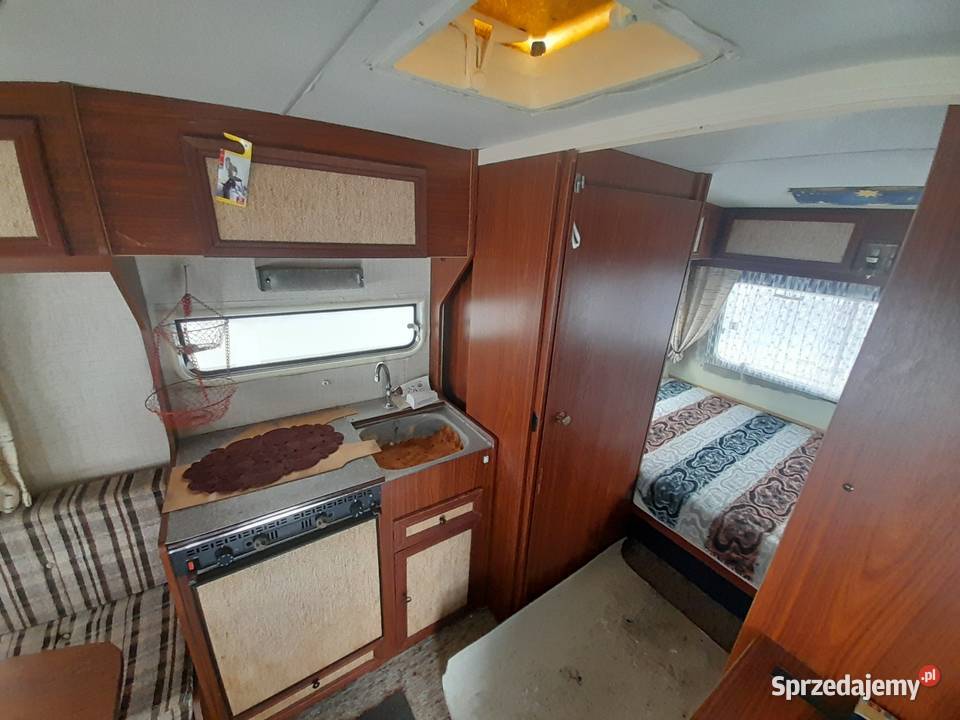 Przyczepa kempingowa z przeznaczeniem na działkę Sieradz