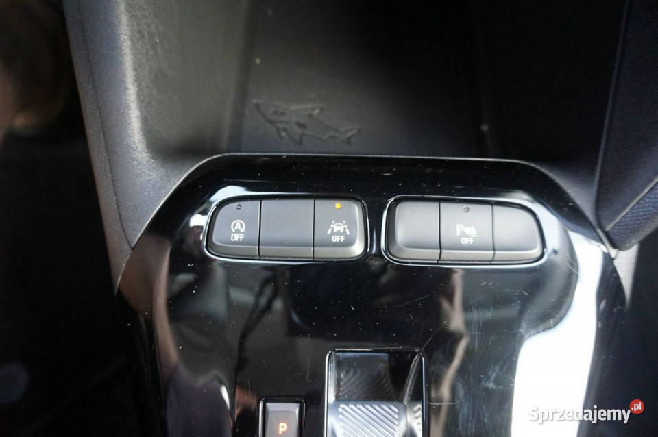 Opel Corsa 8200 12100Kameraautomatstan nowy F światła do jazdy dziennej Gniezno sprzedam