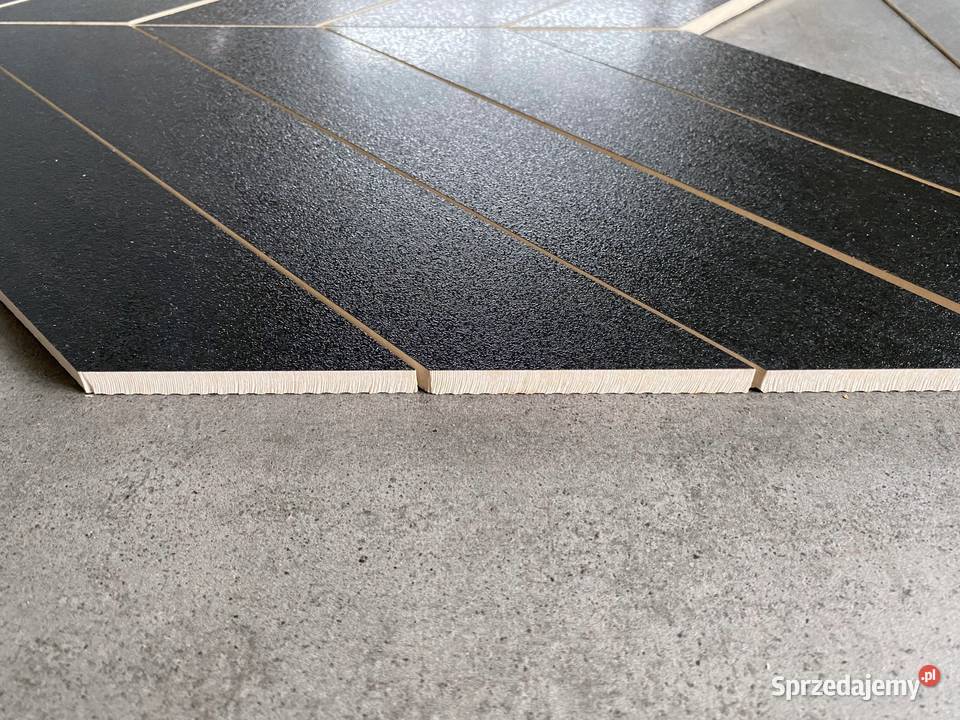 łytki JODEŁKA CZARNE gładkie półpołysk REKTYFIK