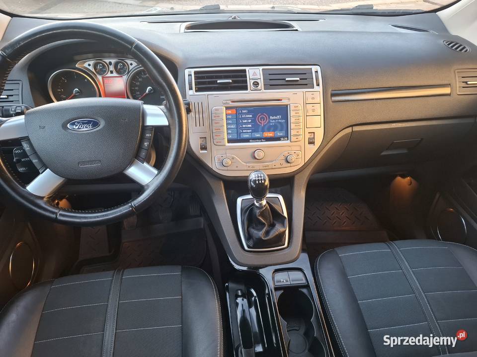 For Kuga 4x4SerwisBogata wersjaBezwypadekZadbany świętokrzyskie Pawłów