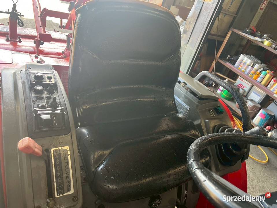 Traktor Kubota F200D Skała