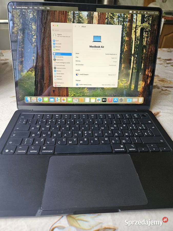 Sprzedam Apple MacBook Air M4 136