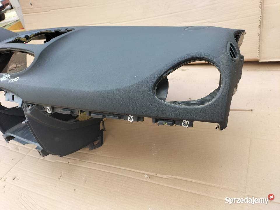 RENAULT CLIO 3 III DESKA ROZDZIELCZA KONSOLA Kamień-Kolonia