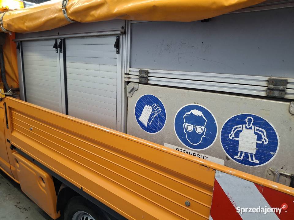 Volkswagen Transporter T5 Lift Doka Serwisowy elektryczne lusterka Sierakowice