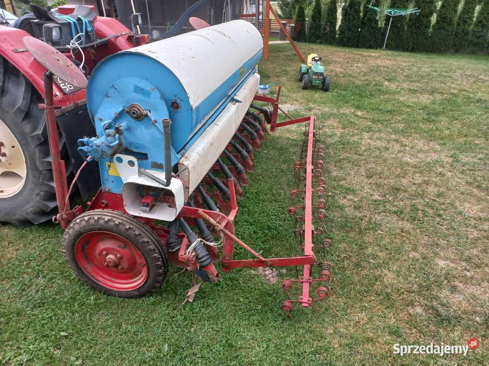 Siewnik zbożowy Isaria typ 6000 z zaprawiarka nieuszkodzony Miączyn sprzedam