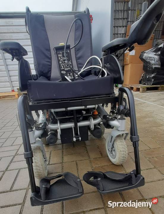 Wózek inwalidzki z napędem Invacare Bora ładny Sprzęt rehabilitacyjny i ortopedyczny Syców
