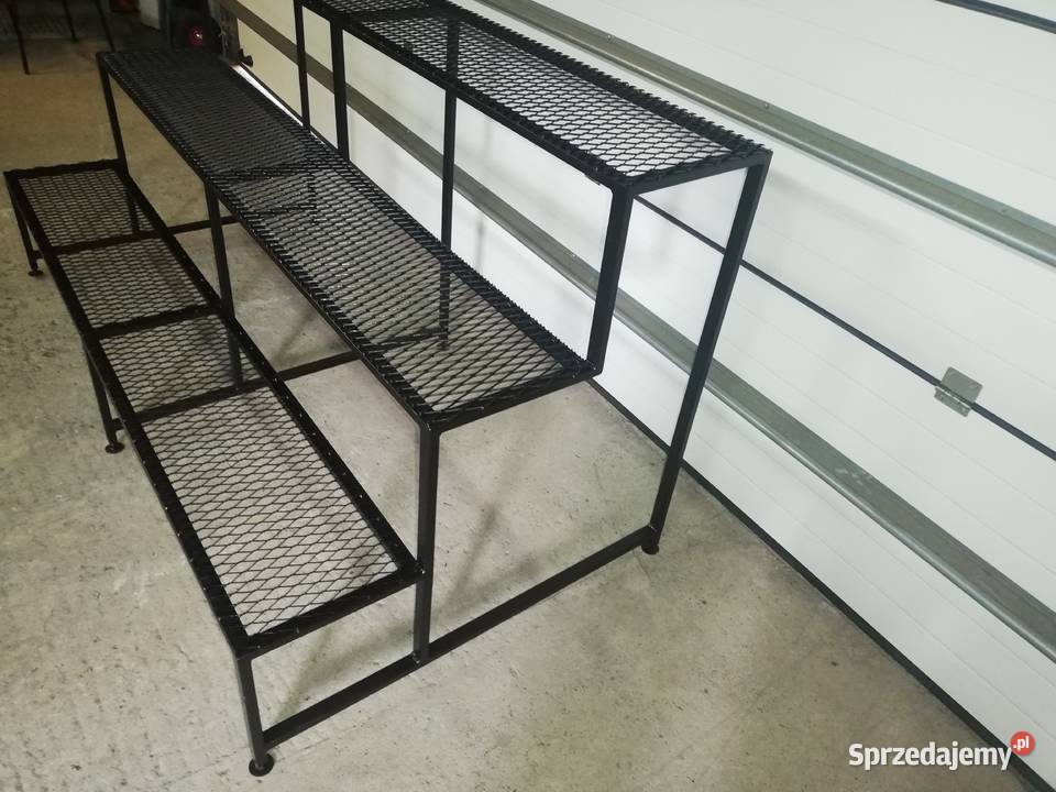 Schodki ekspozycyjne Kraków