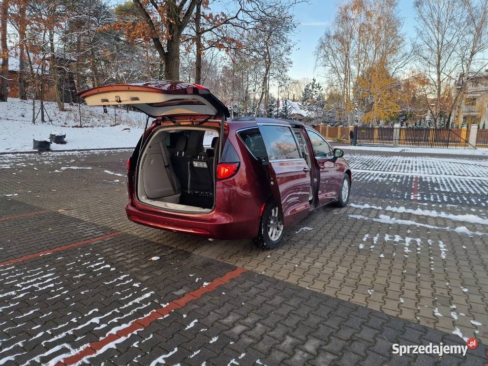 2019 Chrysler Pacifica Nowy 18 przebiegu 300KM Warszawa