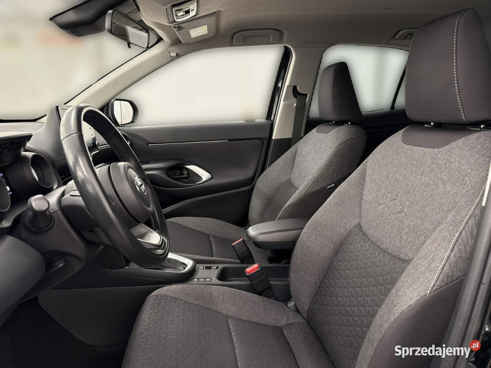 Toyota Yaris Cross 15 VVTi H Hybryda 116 Comfort światła przeciwmgielne Warszawa