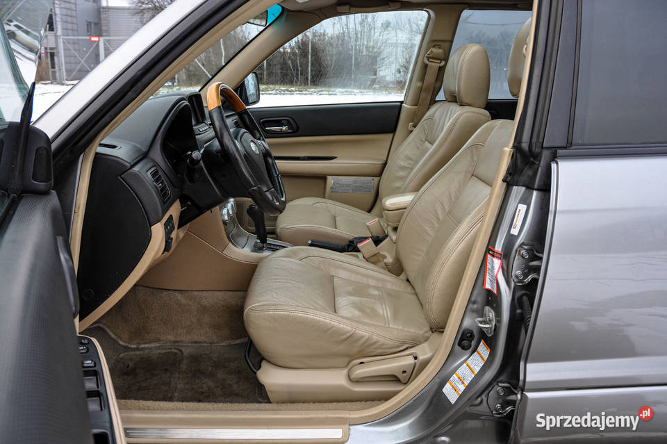 Subaru Forester 25T 230 LPG Automat Lift Skóry Wrocław