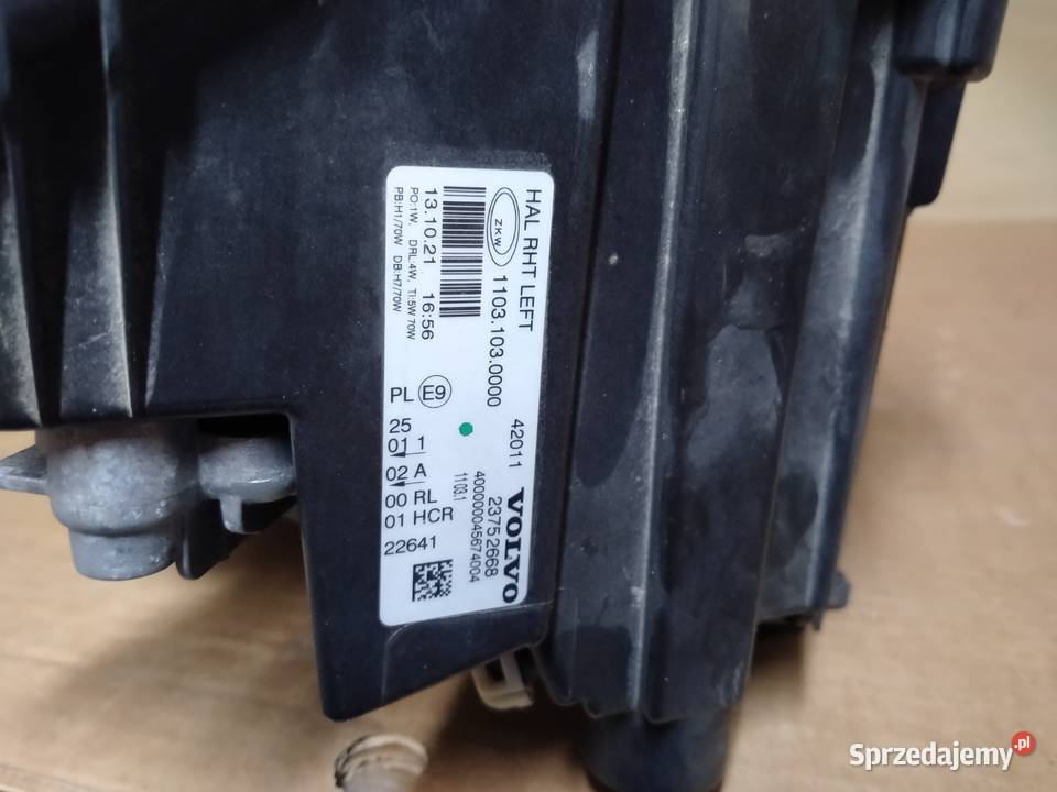 VOLVO FH5 REFLEKTOR LAMPA H7 LEWA 23752668 Lampy przednie
