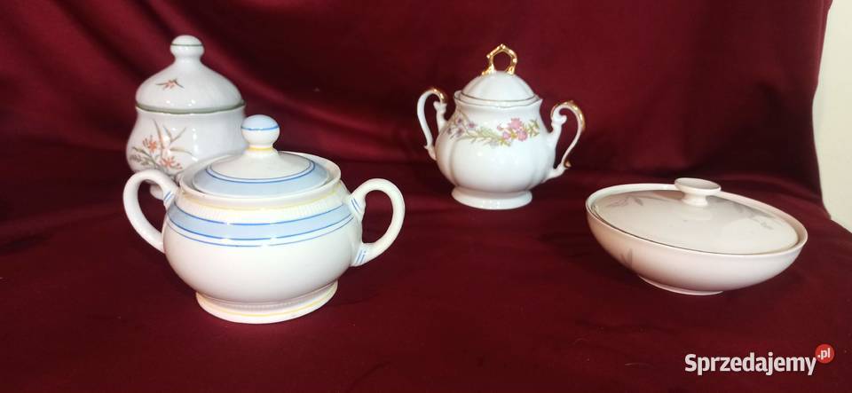 stare cukiernice sygnowane Porcelana i szkło Chorzew