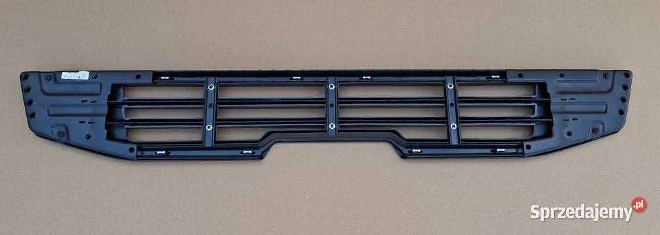 VOLVO FH5 FM ATRAPA ŁAWKA GRILL DOLNY NOWY Bieleń