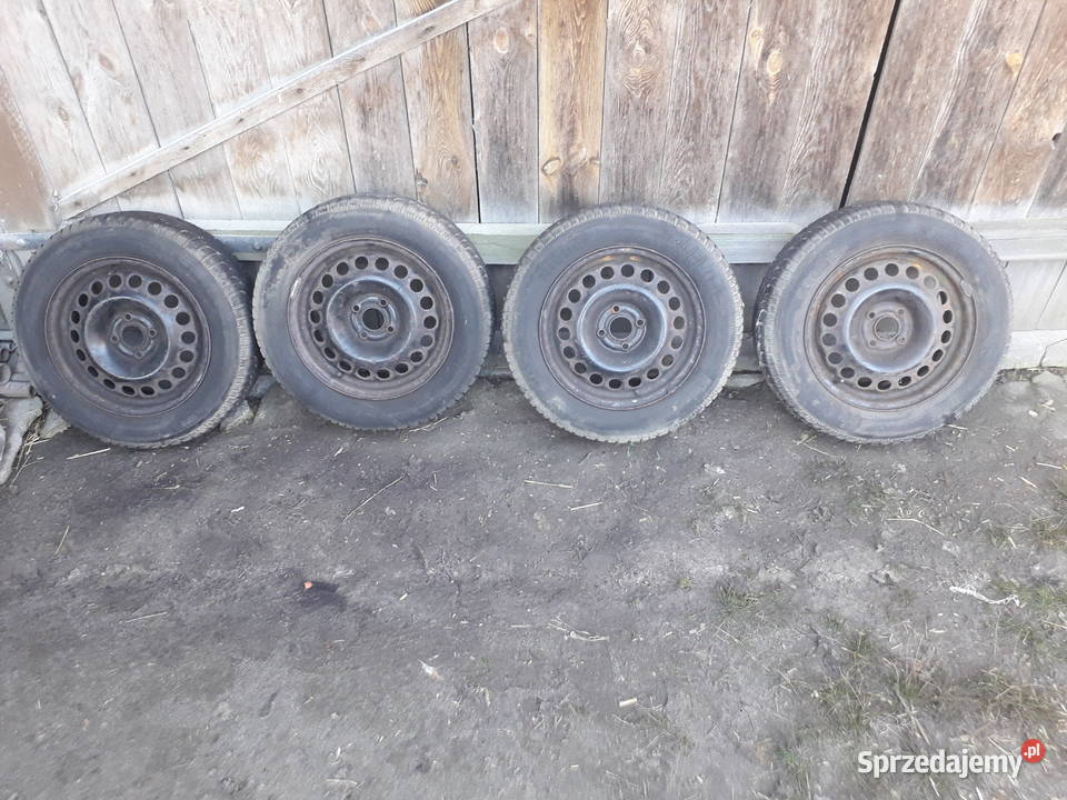 Koła zimowe 19560R15 Opony i felgi Radom