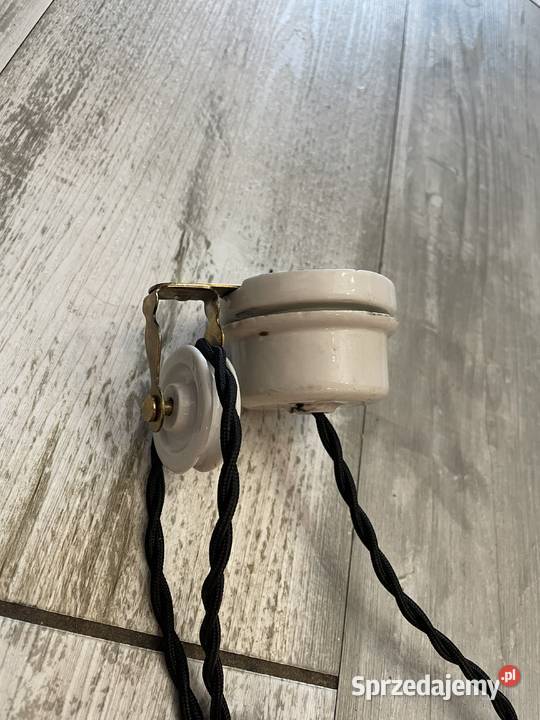 Stara lampa wisząca kuchenna z przeciwwagą