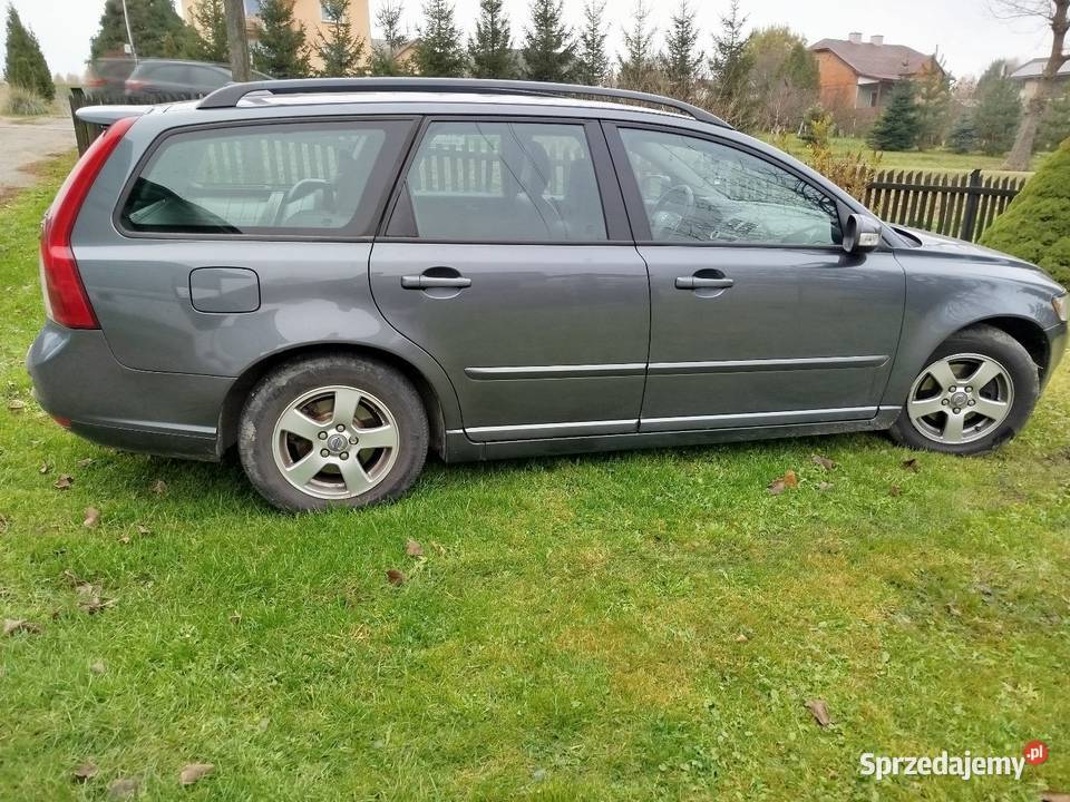 Volvo V50