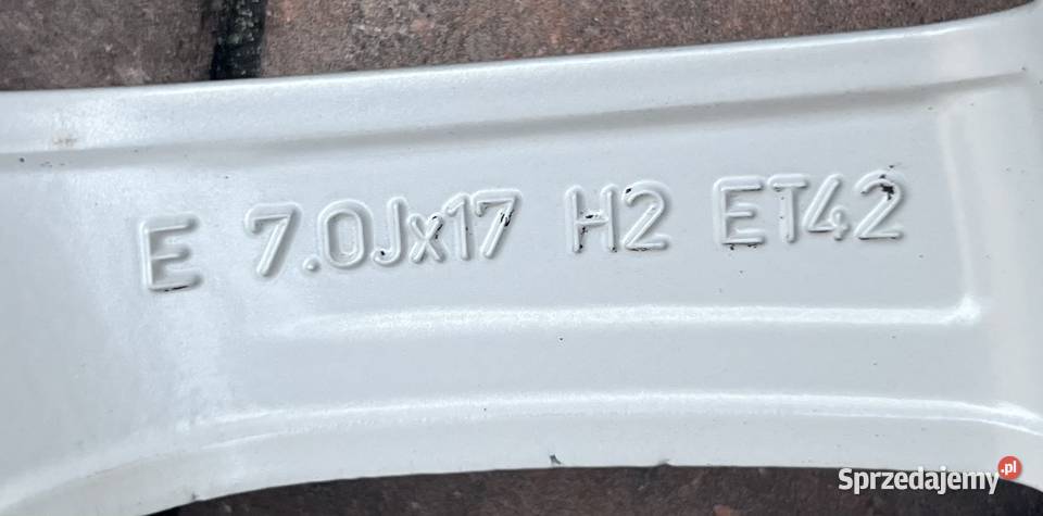 Alufelgi R17 5x112 VW Audi z oponami Bridgestone
