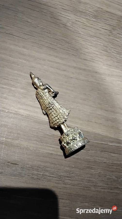 Amulet Tajski Pozłacany Budda z Abhaya Mudrą Pozostałe Nowa Sól
