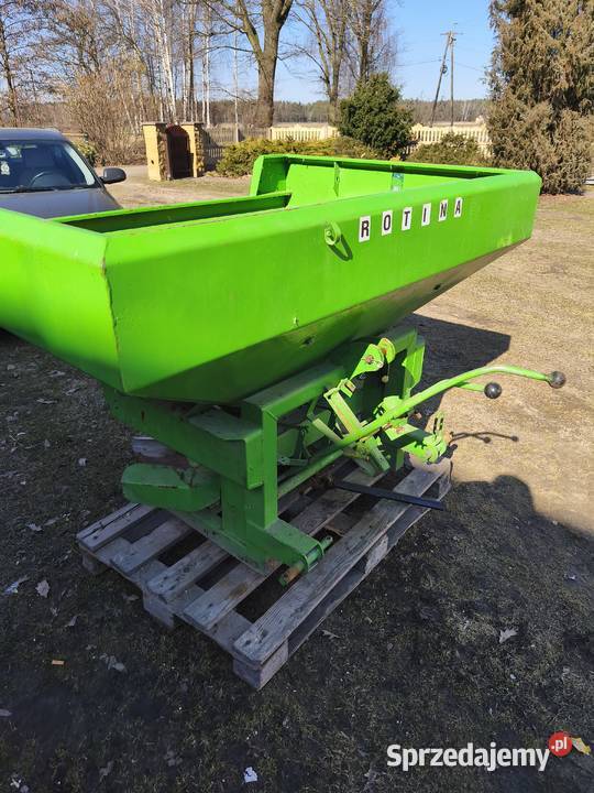 Rozsiewacz dwutalerzowy Rotina 14 16 metrów Jaworek sprzedam