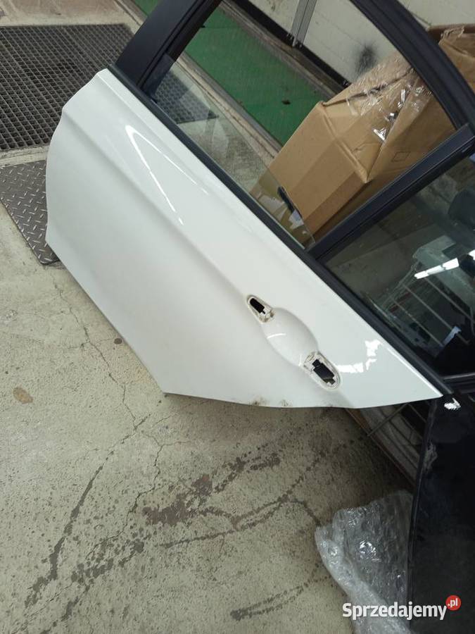 Drzwi tył lewe BMW 3 f30 31 białe orginal Rzeszów sprzedam