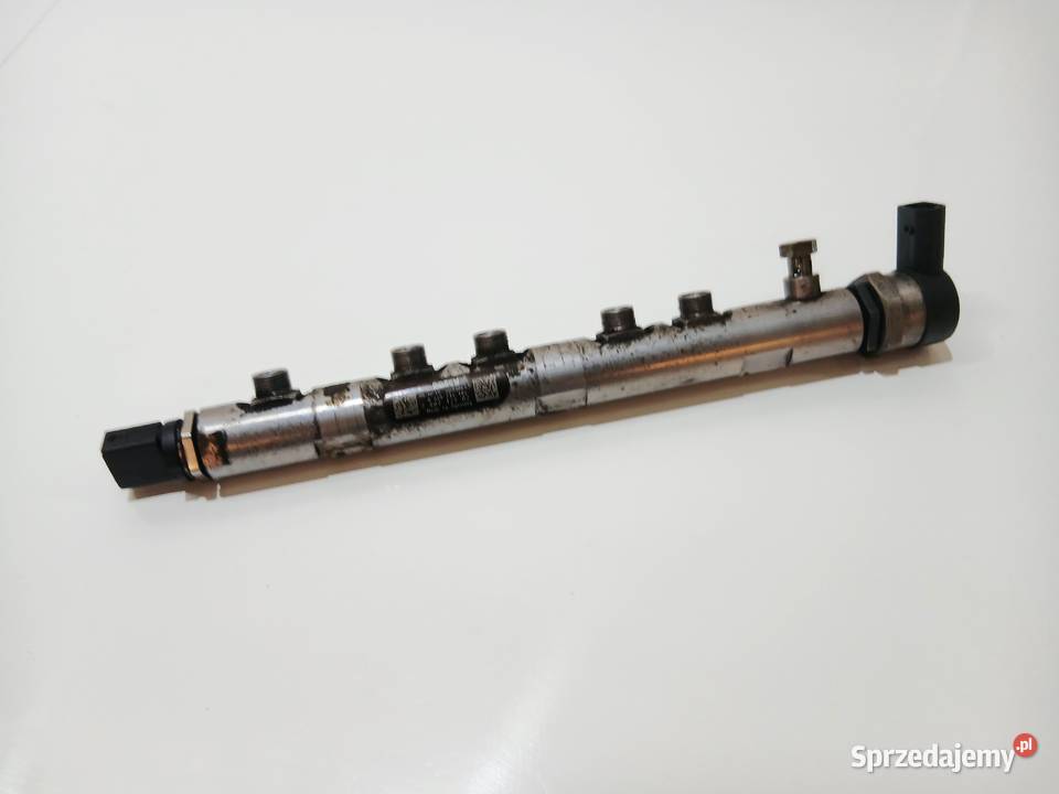 LISTWA WTRYSKOWA 20D BMW E60 LCI 7809129 Strzyżewice
