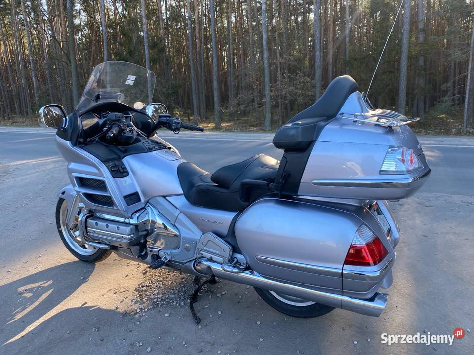 Honda Goldwing GL1800 GL 1800 2007 RATY Myje