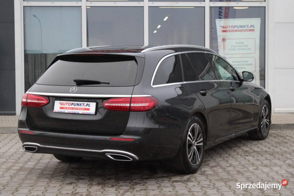 MercedesBenz Klasa E 2022r ACC Kamera Blis Gdańsk