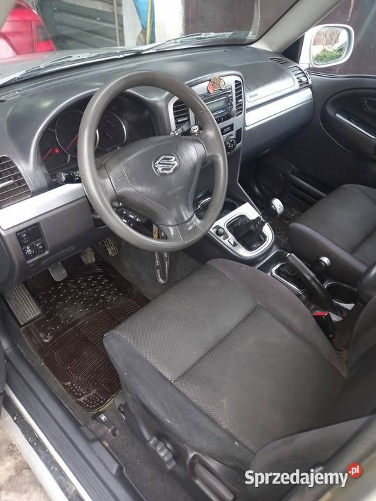 Suzuki Grand Vitara 1 20 benzyna z 2003r Grand Vitara Klecza Dolna