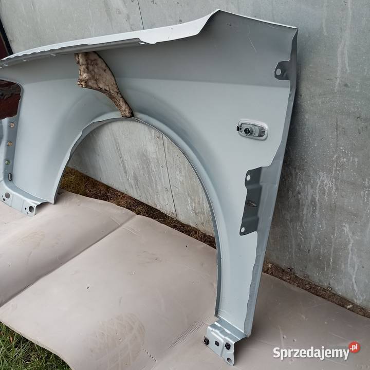 Błotnik prawy przód Audi A5 B6 0004r Złotoryja