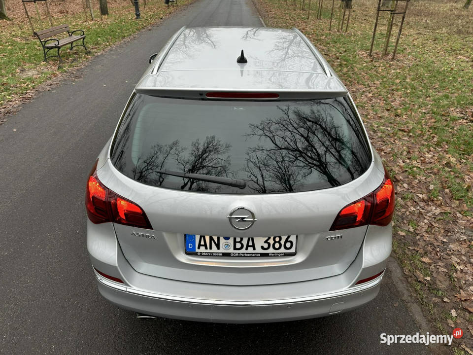 Opel Astra Sport Tourer 20 CDTI 165 2013r Xenon elektrochrom. lusterko wst. Józefkowo