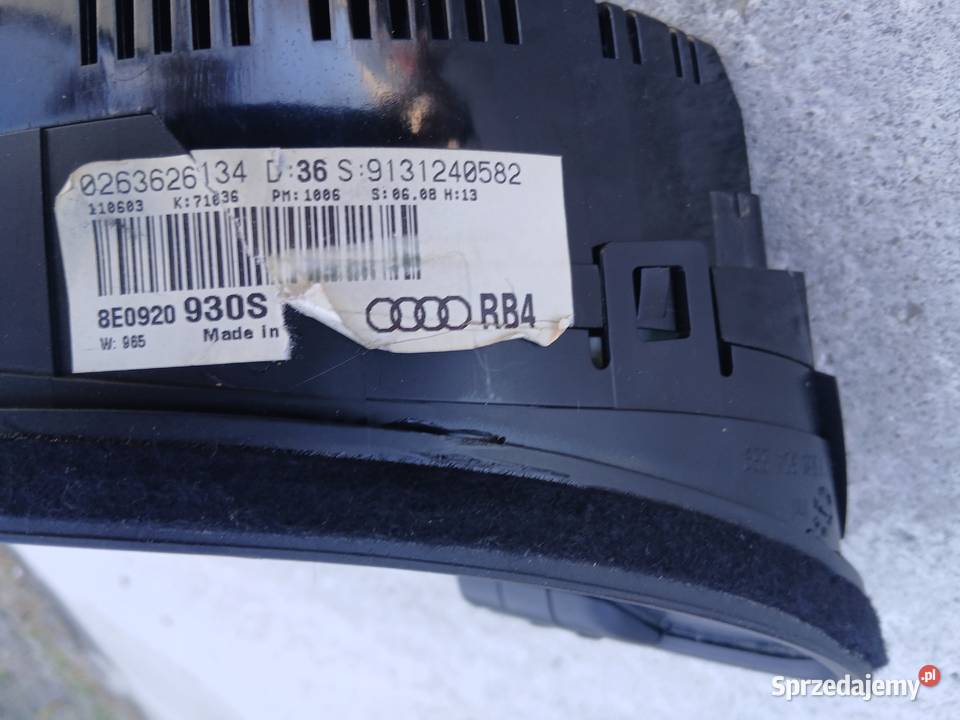 Licznik Audi A4 B6 8E0920930S stan 204000 Rybnik Szczerbice