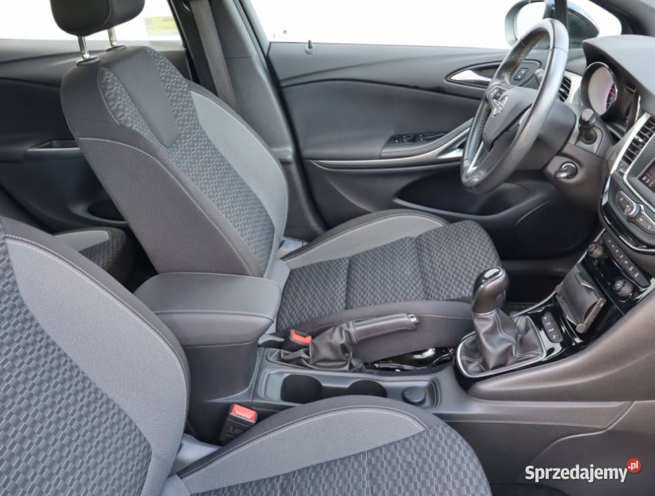 Opel Astra 12 Turbo Piaseczno