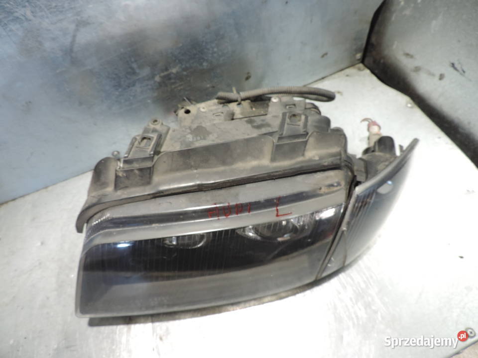 LAMPA LEWA PRZEDNIA AUDI A3 8L Rok produkcji 1999 Lampy przednie Nowy Sącz