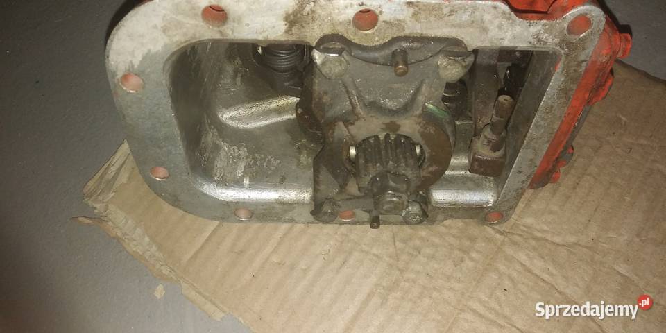 Pompa wtryskowa DT 75 spycharka spychacz leżak nie mazowieckie Wilga sprzedam