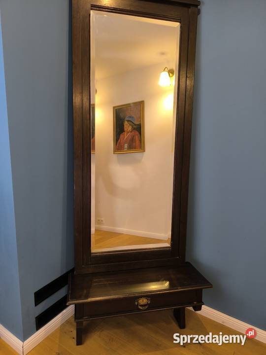 Piękne drewniane lustro konsola z kryształowym